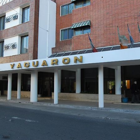 Hotel Yaguaron San Nicolás de los Arroyos 外观 照片